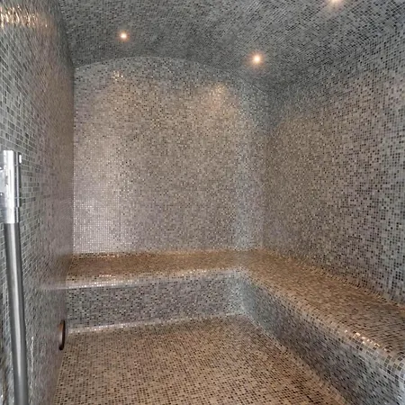 Ferme De Pétrieux - L'erable Avec Piscine Et Wellness Hébergement de vacances Tournai