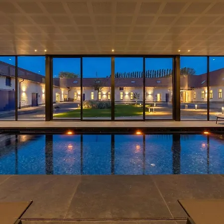 Ferme De Pétrieux - L'erable Avec Piscine Et Wellness Hébergement de vacances Tournai